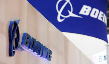 China signs $37 billion deal to buy 300 Boeing planes