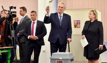 Czech presidential vote: Zeman scores with anti-immigration talk