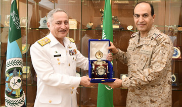 Pakistan Navy chief receives prestigious medal from Saudi Arabia