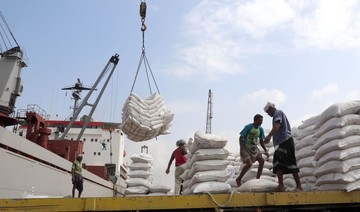 UN says delivering aid to Yemen port city during attack, considers airlift