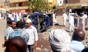 Sudan security forces tear gas protesters in Omdurman