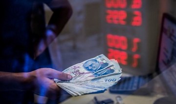 Turkish lira plunges, banks start providing liquidity again
