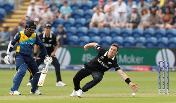 Matt Henry shines as New Zealand thrash Sri Lanka in World Cup