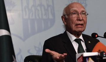 Sartaj Aziz rejects claims Sharif barred diplomats from criticizing India