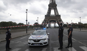 Paris police briefly evacuate Eiffel Tower after bomb threat