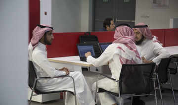 The forum allows participants to discover the opportunities available in the Saudi market, learn about investors, and benefit from insights and ideas offered by the StartSmart Conference held along with the forum. (mitefsaudi.org)