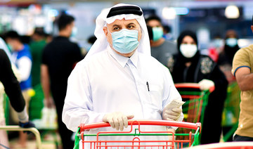 Saudis shun online shopping, flock to malls for Eid despite virus warnings