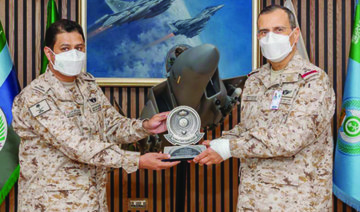 Royal Saudi Air Force commander honors distinguished pilot