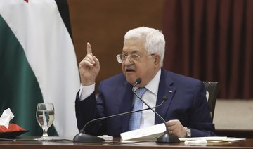 Abbas to Israel: End occupation in 1 year or Palestinians withdraw recognition