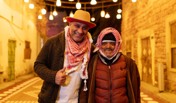 Canadian comedian Russell Peters visited the Al-Jadidah Arts District of AlUla Old Town to explore its galleries and sculpture installations. (Supplied)