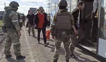 More than 250 Ukrainian troops surrender as Kyiv orders Mariupol to yield