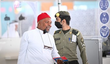 Hajj pilgrims continue to leave Madinah after visiting the Prophet’s Mosque