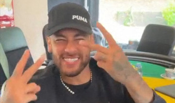 Neymar backs Bolsonaro in Brazil vote