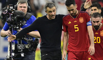 Spanish great Busquets announces international retirement