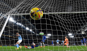 Manchester City beat Chelsea to close gap at top of Premier League