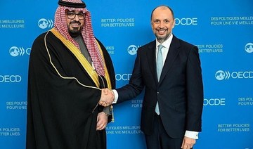 Saudi economy minister meets Moroccan, Austrian, Hungarian ministers in Paris