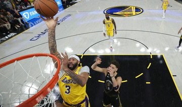 Thompson scores 30, Warriors adjust to beat Lakers 127-100