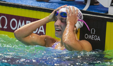 Smith sizzles in 200m backstroke, Weinstein shocks Ledecky in 200 freestyle
