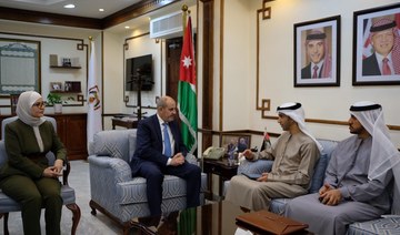 UAE foreign trade minister and Jordanian PM discuss trade and investment cooperation