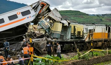 4 dead, 22 injured in Indonesia train collision