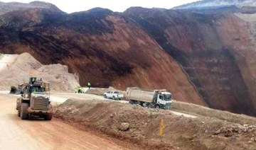 Nine trapped in Turkish gold mine landslide