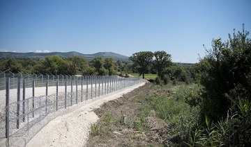 Syrian migrants stripped, forced back from Serbian border in new footage