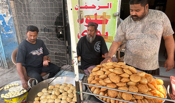 In Karachi, spicy deep-fried kachoris enliven Ramadan iftar meals