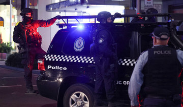 Sydney knife attacker shot dead after killing 6 in Bondi mall