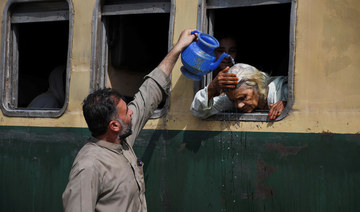 Dermatologists urge caution as heat wave threatens skin health in Pakistan