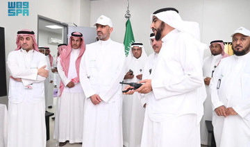 Saudi HR ministry reviews Hajj initiatives on field visit, praises workers 