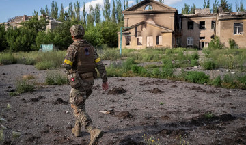 Russian attack on southeastern Ukrainian town kills seven, officials say