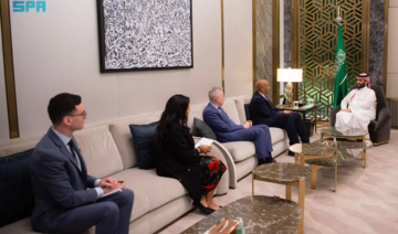 Saudi crown prince holds talks with US Senator Cory Booker in Jeddah