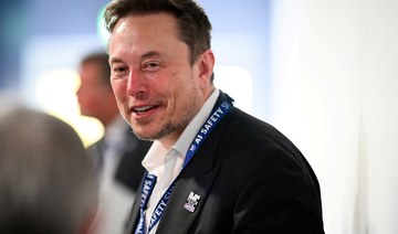 Musk donates to group working to elect Trump, Bloomberg reports