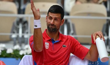 Djokovic beats heat to reach Olympics quarter-finals