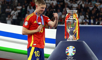 Spain playmaker Dani Olmo to join Barcelona from Leipzig