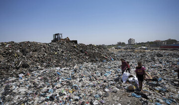 Aid groups in Gaza aim to avert a polio outbreak with a surge of vaccinations