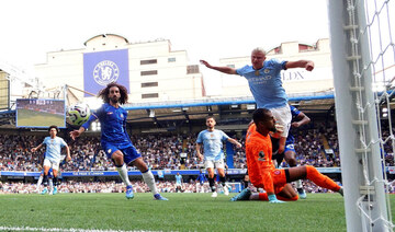 Manchester City beat Chelsea to start Premier League title defense