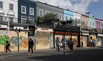 Police: 3 people stabbed during London’s Notting Hill Carnival