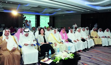 Gulf media urged to defend GCC