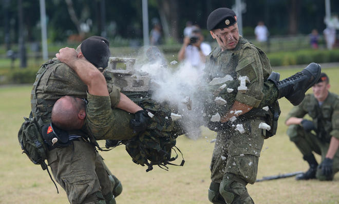 Russian Marines in smashing Philippine charm offensive