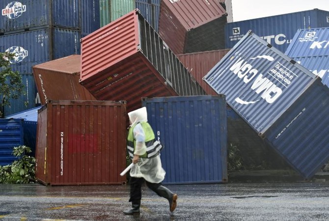 Strongest typhoon in 21 years hits Taiwan