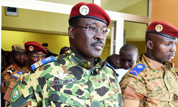 Burkina Faso Army backs new leader | Arab News