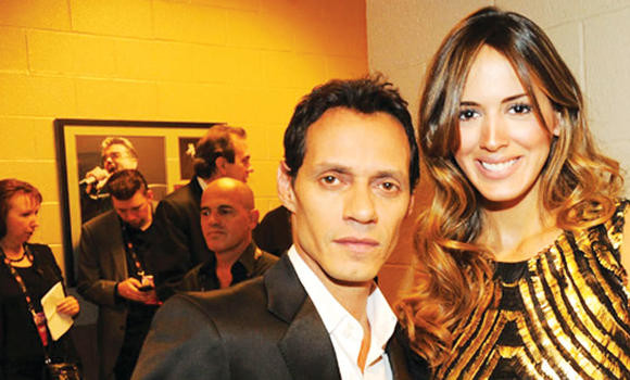 Marc Anthony weds model