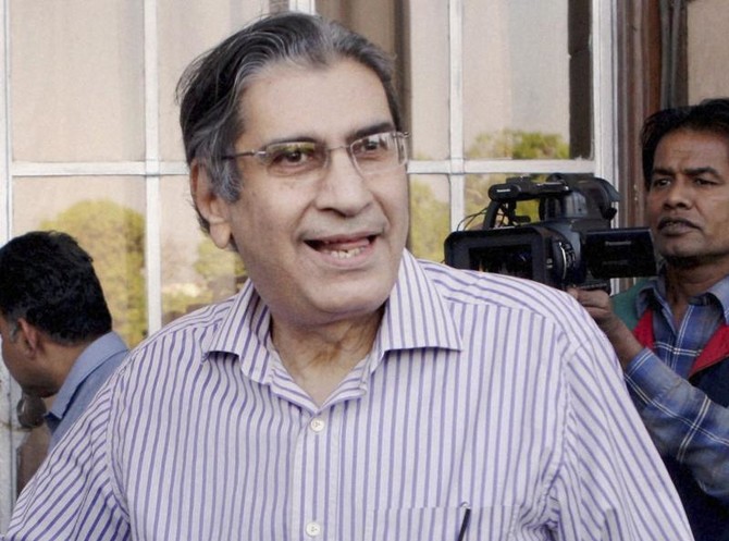 Vinod Mehta, editor of India's Outlook magazine, dies at 73