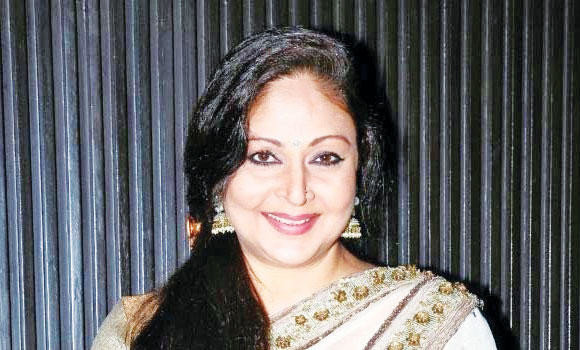 Agnihotri files complaint against husband