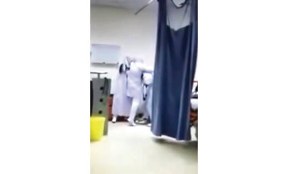 Two nurses fined for fighting at work