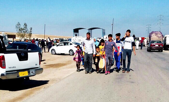 Residents flee as IS seizes 3 Iraqi villages