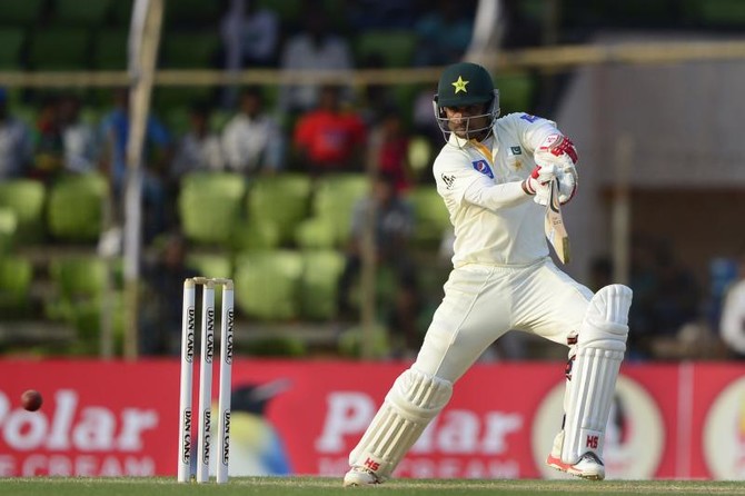 Ton-up Hafeez leads Pakistan’s strong reply