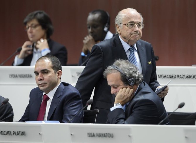 Blatter Wins FIFA Vote Amid Corruption Storm | Arab News