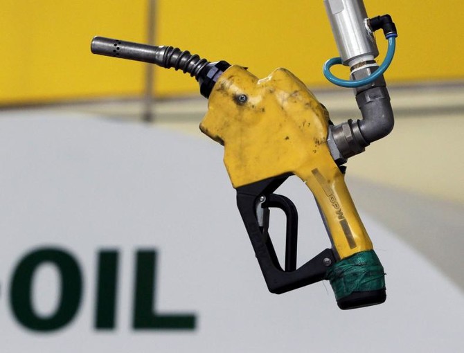 Brent crude drops 1.7% to $62.59